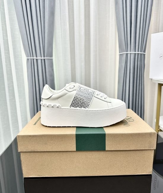 Valentino Studded Platform Elevated Leather Casual Walking Sneakers