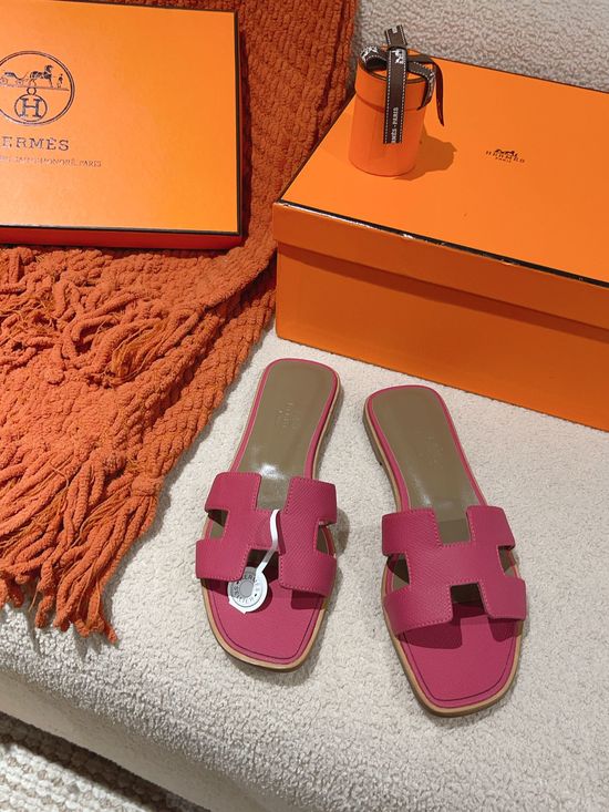 Hermes Classic Slip On Leather Sandals Versatile Comfortable Footwear