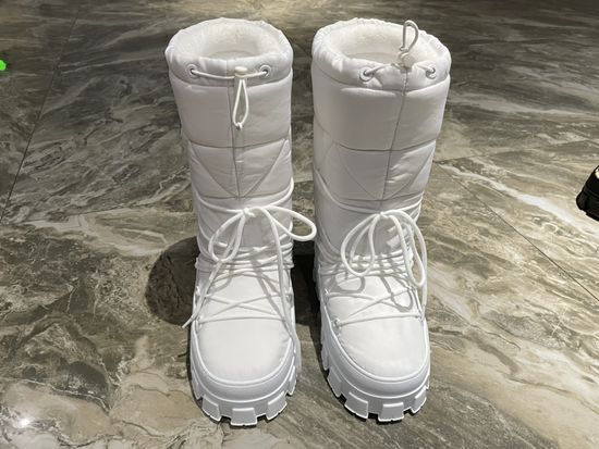Prada Waterproof Warm Short Snow Boots With Lace Up Design