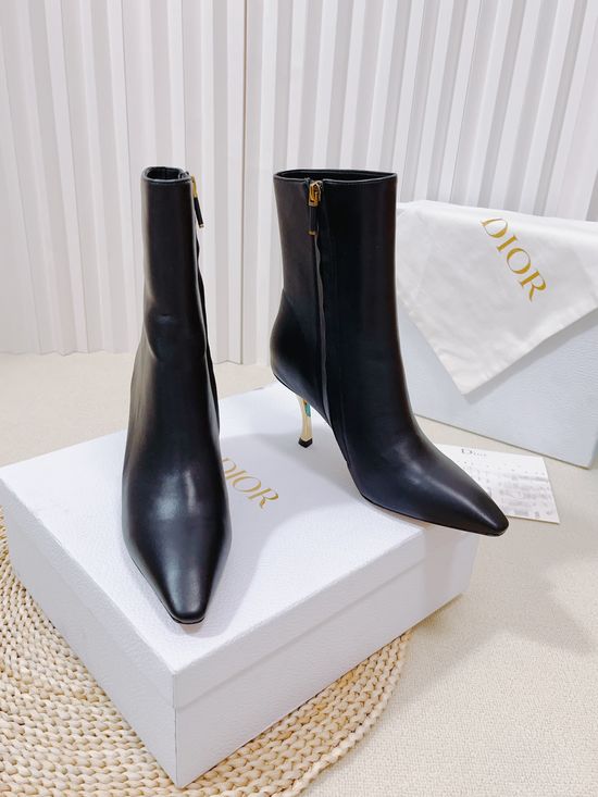 Christian Dior Sleek High Heels with Gold-Plated Stiletto