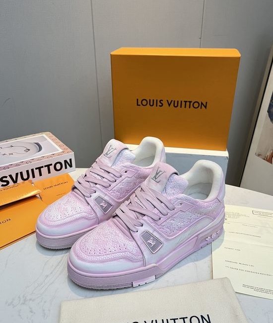 Louis Vuitton LV Premium Washed Leather Retro Basketball Sneakers Comfortable Non-slip