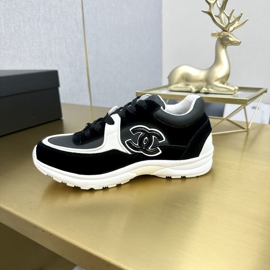 Chanel Classic Embroidered Velvet Breathable Casual Sports Sneakers