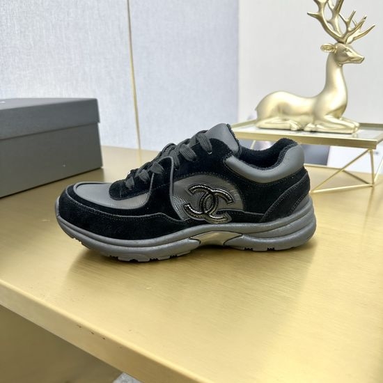 Chanel Classic Embroidered Velvet Breathable Casual Sports Sneakers