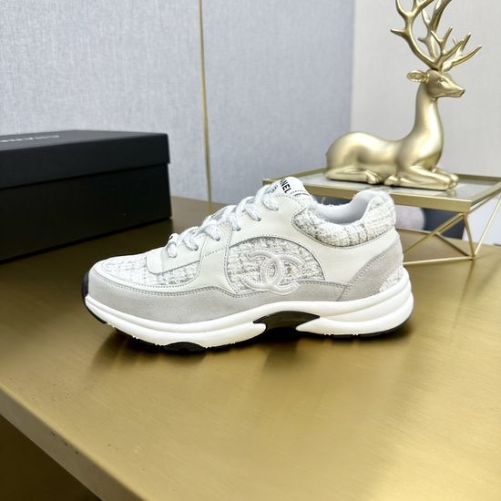 Chanel Classic Embroidered Velvet Breathable Casual Sports Sneakers