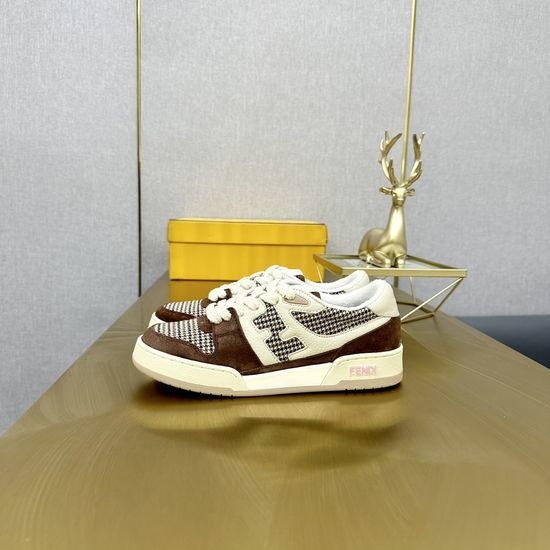 Fendi Classic Retro Leather Sneakers Non-Slip Durable Casual Footwear
