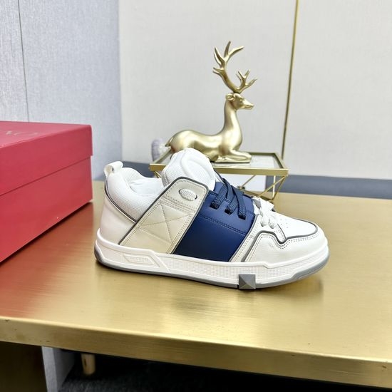 Valentino Premium Thick Sole Rivet Embellished Leather Casual Shoes