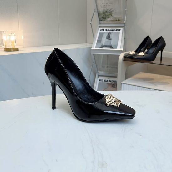 Versace Patent Leather Classic High Heels Elegant Footwear
