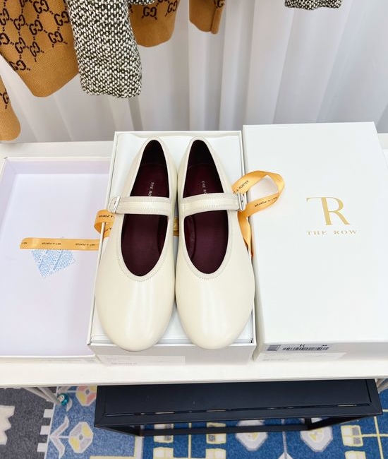 The Row Minimalist Leather Ballet Flats with Soft Soles