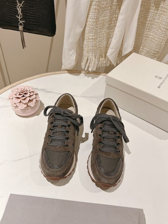 Brunello Cucinelli Classic Suede Sneakers Comfortable Lightweight Casual Footwear