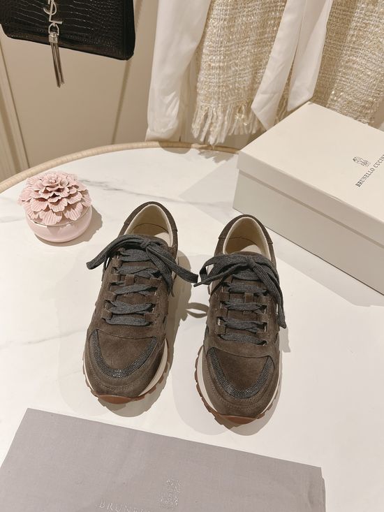 Brunello Cucinelli Classic Suede Sneakers Comfortable Lightweight Casual Footwear