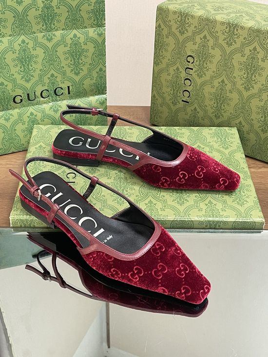 Gucci Velvet Embroidered Lace-up Casual Flats Soft Lining
