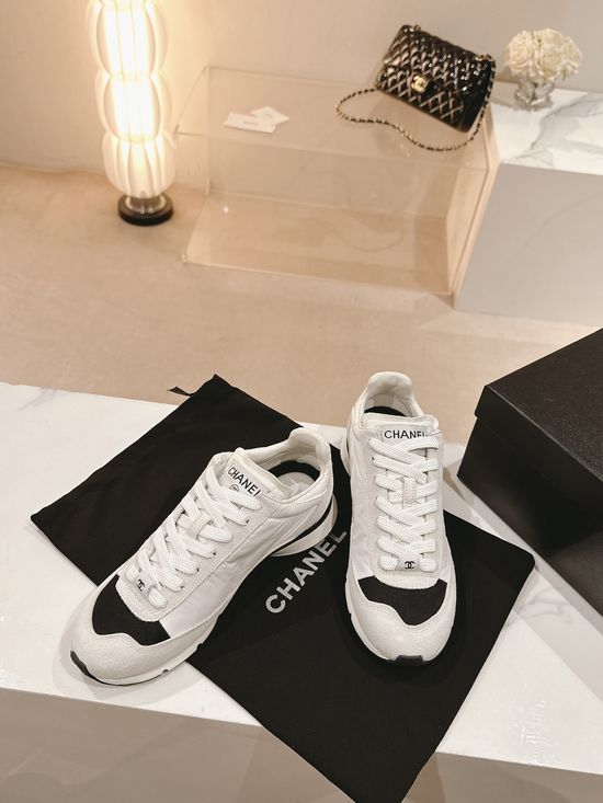 Chanel Classic Stitching Casual Sneakers Lightweight Comfortable Daily Walking Shoes