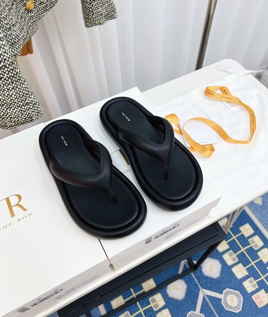 The Row Cushioned Thick Sole Thong Slide Slippers Soft Non Slip