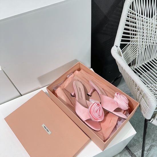 Miu Miu Elegant Silk Floral Mules with Stable Low Heel