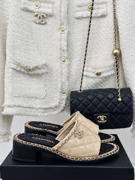 Chanel Chain Decor Block Heel Slides Premium Sheepskin Upper