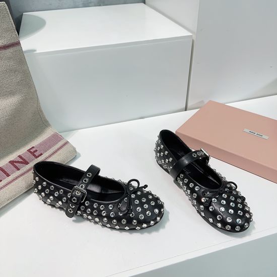 Miu Miu Rhinestone Leather Ballet Flats Non-slip Outsole