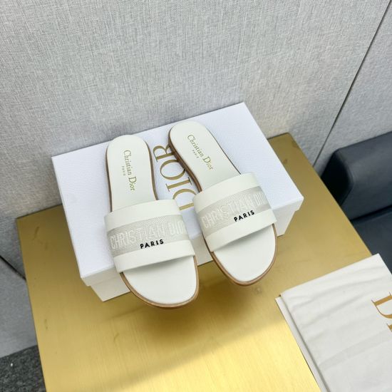 Christian Dior Embroidered Leather Comfortable Stylish Slide Sandals