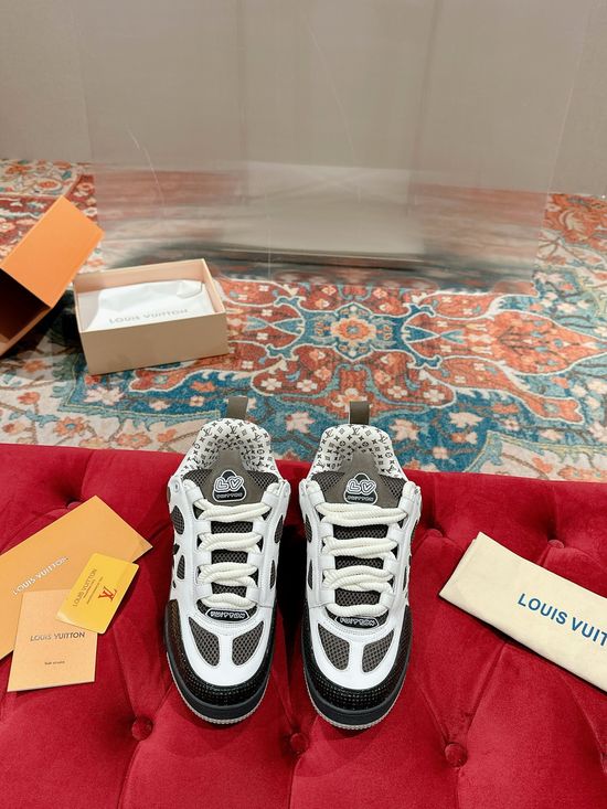 Louis Vuitton Premium Leather Skate Sneakers Breathable Casual Comfortable Footwear