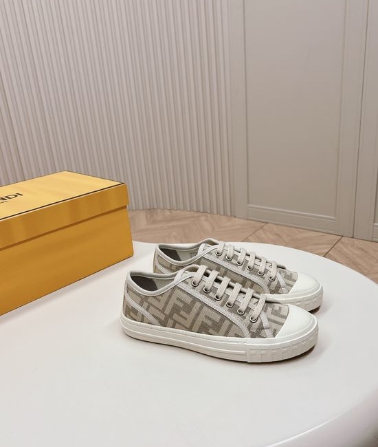 Fendi Classic Monogram Upper Breathable Lightweight Casual Skate Shoes
