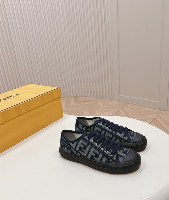 Fendi Classic Monogram Upper Breathable Lightweight Casual Skate Shoes