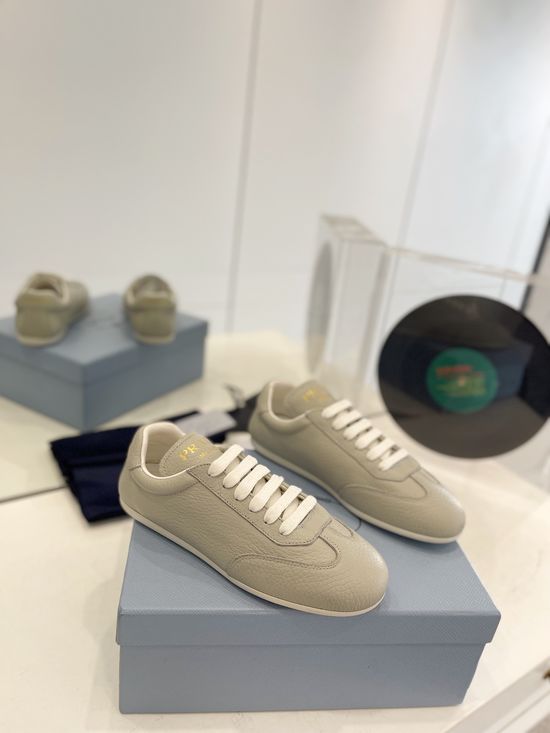 Prada Premium Leather Slip On Casual Comfortable Fashion Sneakers