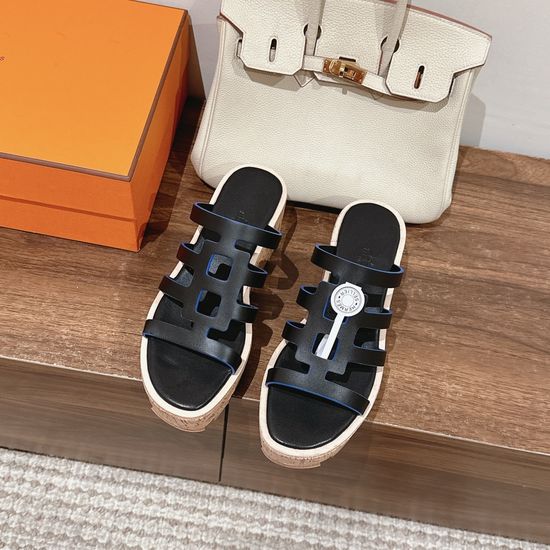 Hermes Comfortable Leather Sandals with Platform Sole