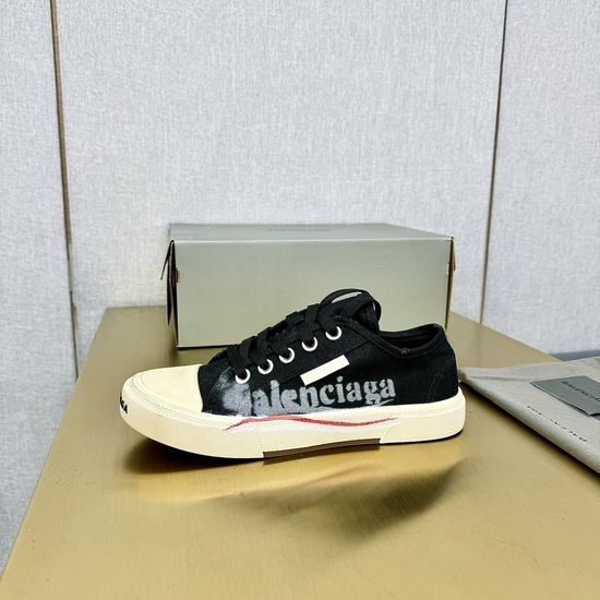 Balenciaga Distressed Vintage Casual Half Slipper Sneakers