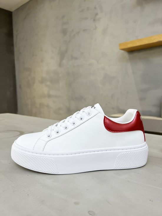 Prada Classic Elegant Leather Comfortable Casual White Shoes