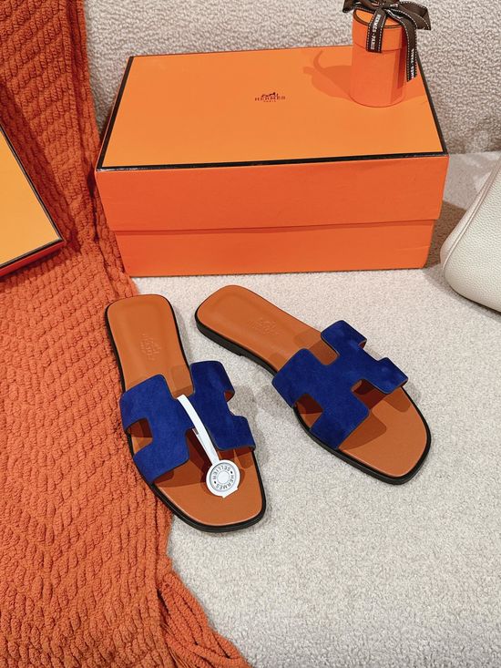 Hermes Classic Slip On Leather Sandals Versatile Comfortable Footwear
