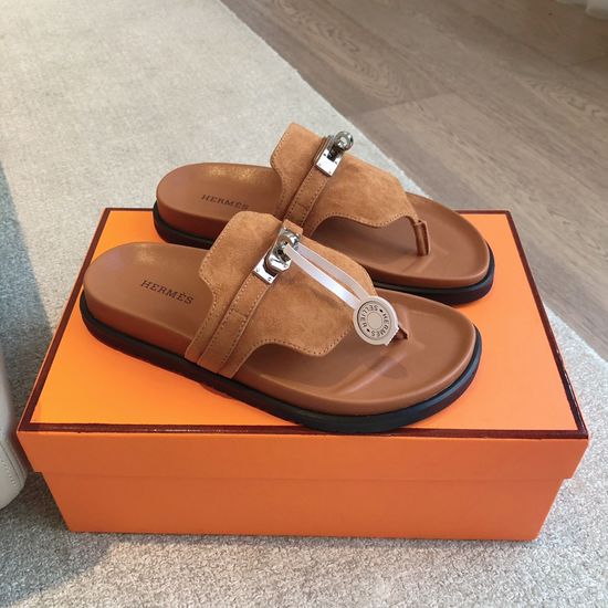 Hermes Lightweight Height Lifting Slippers Breathable Casual Stylish Comfortable