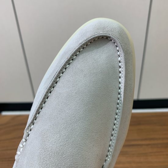 Loro Piana Smooth Leather Loafers Soft Lining Durable Outsole