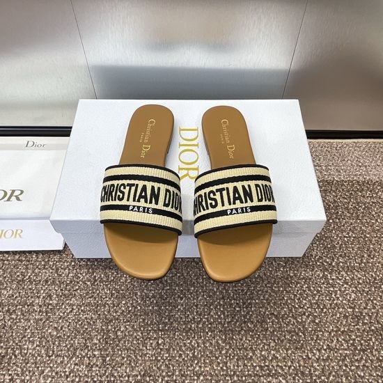 Christian Dior CD Embroidered Round-Toe Flat Sandals with Logo