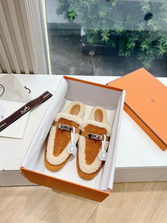 Hermes Fleece Lined Slip On Curly Fur Mule Slippers