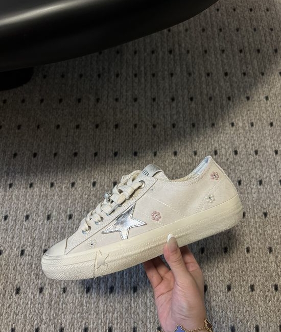 Golden Goose GGDB Chic Embellished Distressed Sneakers Thick Sole Comfortable Footwear