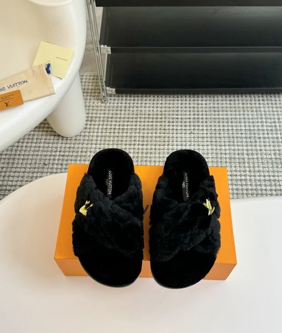 Louis Vuitton LV Thick-soled Diamond-studded Wool Slippers