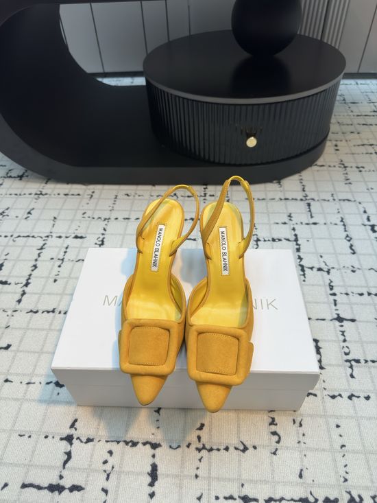 Manolo Blahnik Pointed Toe Buckle Suede Sandal with Leather Sole