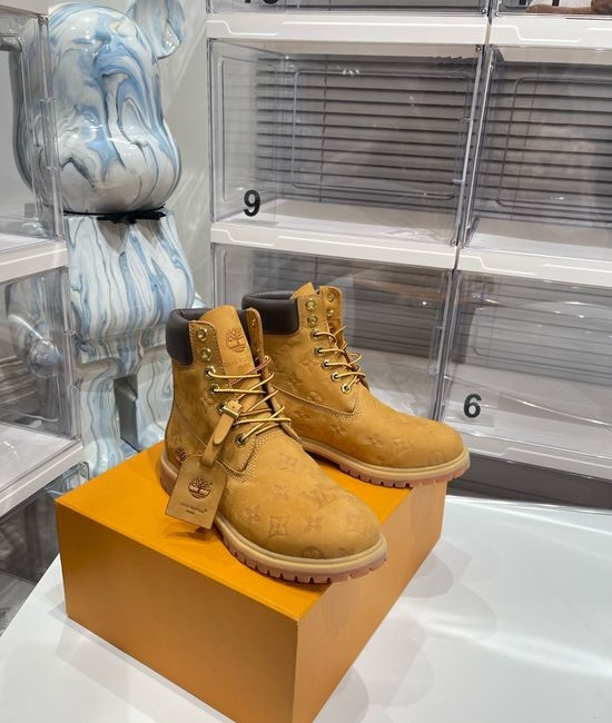 Louis Vuitton LV Waterproof Nubuck Work Boots with Non Slip Sole