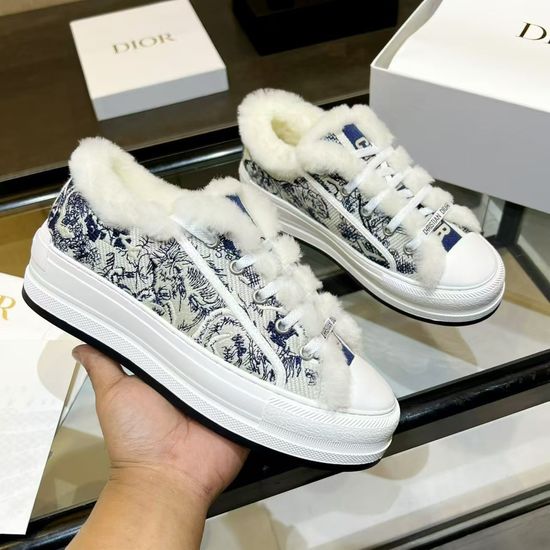 Christian Dior Embroidered Fleece Lined Platform Casual Sneakers