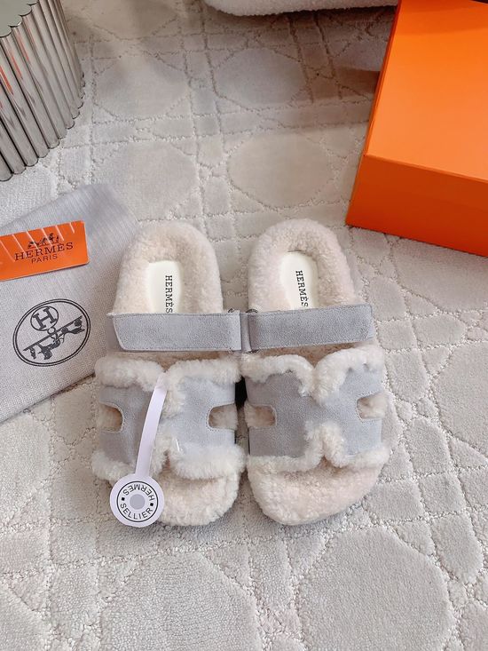 Hermes Warm Fuzzy Slippers Soft Comfortable Leather Upper Wool Lined