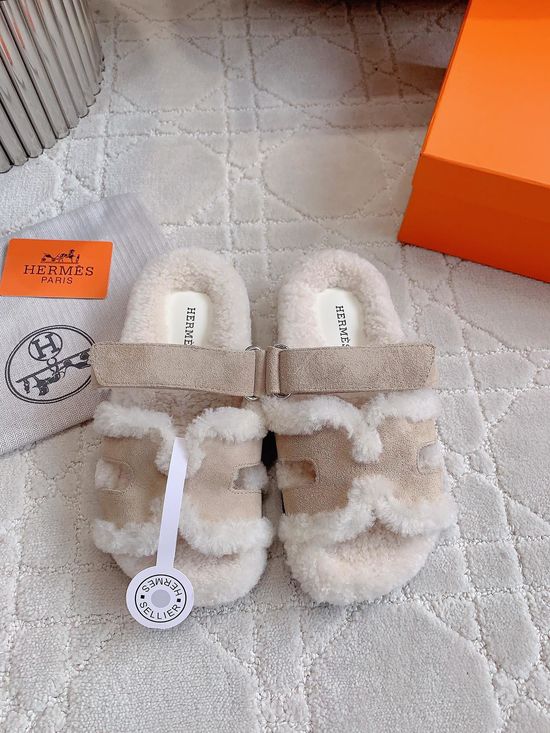Hermes Warm Fuzzy Slippers Soft Comfortable Leather Upper Wool Lined