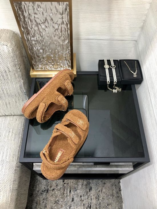 Gucci Top Quality Fuzzy Velcro Slip-On Sandals