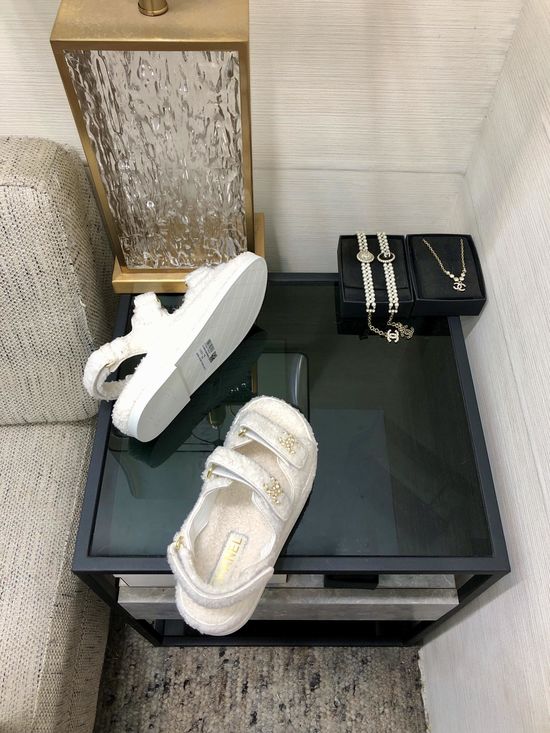 Gucci Top Quality Fuzzy Velcro Slip-On Sandals
