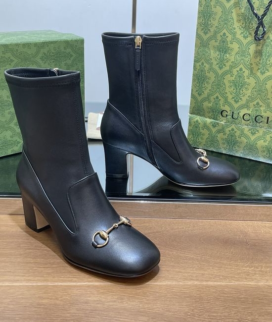 Gucci Low Heel Leather Horsebit Ankle Boots