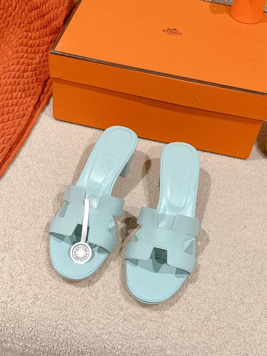 Hermes New Color Leather Sandals with Complimentary Scarves