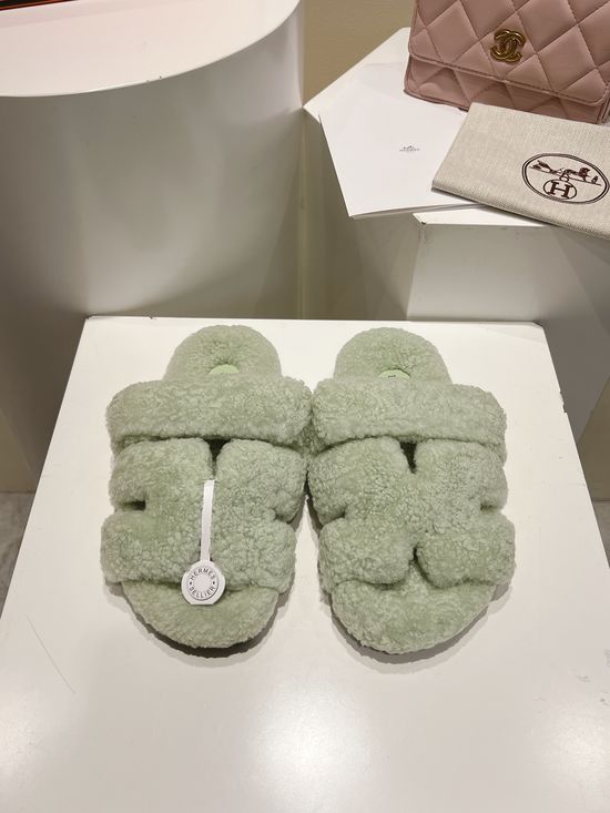 Hermes Curly Genuine Wool Comfortable Casual House Slippers