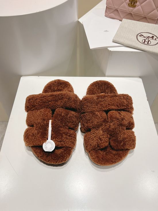 Hermes Curly Genuine Wool Comfortable Casual House Slippers