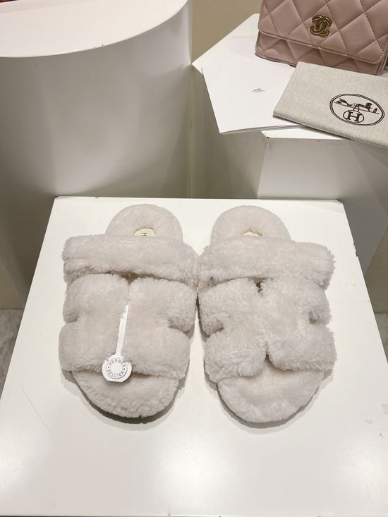 Hermes Curly Genuine Wool Comfortable Casual House Slippers