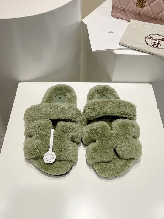 Hermes Curly Genuine Wool Comfortable Casual House Slippers