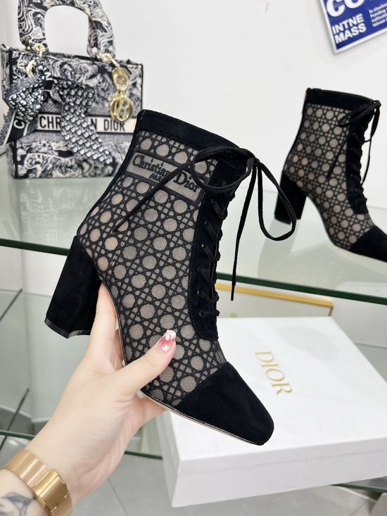 Christian Dior Chic Embroidered High-Heeled Ankle Boots