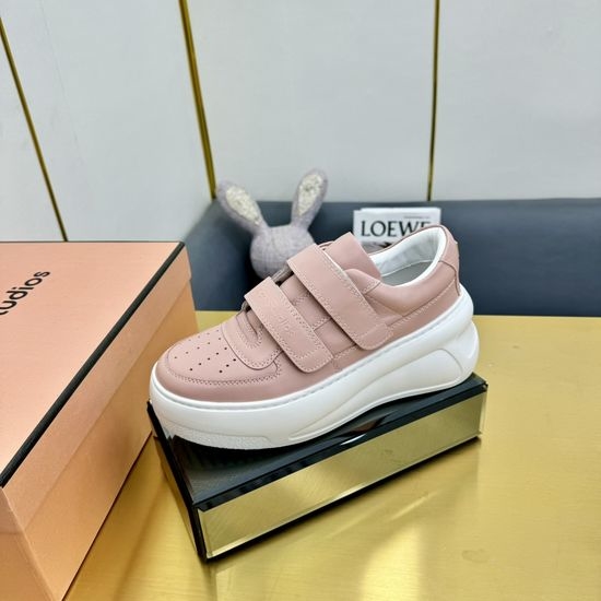 Christian Dior CD Comfortable Velcro Strap Casual Leather Sneakers